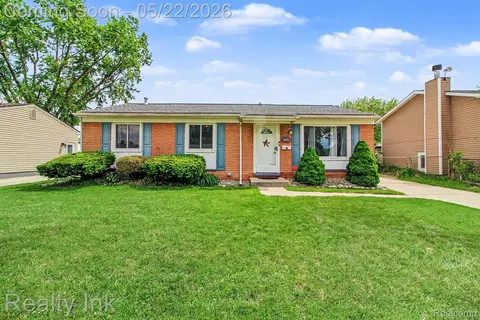 38665 Northampton St, Westland, MI 48186