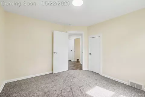 Bedroom - 1093 W Maple Ave, Mundy, MI 48507 photo 3 of 4