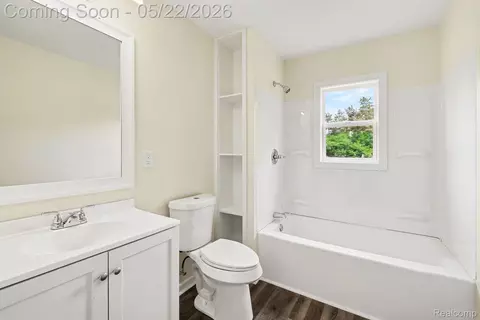 Bath - 1093 W Maple Ave, Mundy, MI 48507 photo 2 of 2