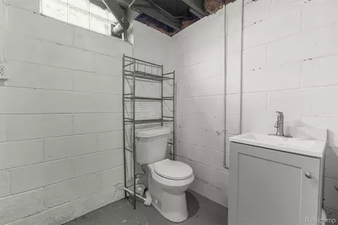 Bath - 21311 Outer Dr, Dearborn, MI 48124 photo 3 of 4