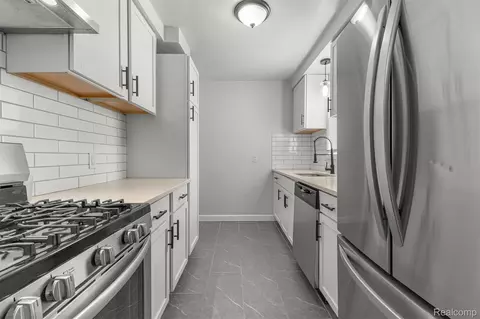 Kitchen - 21311 Outer Dr, Dearborn, MI 48124 photo 1 of 4