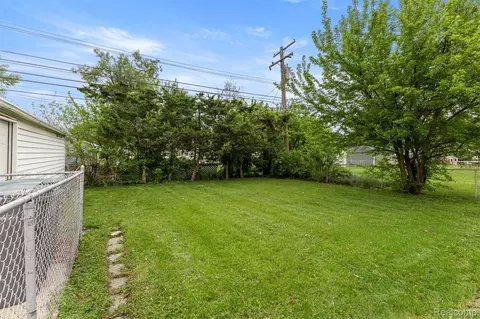 Exterior - 21311 Outer Dr, Dearborn, MI 48124 photo 3 of 14