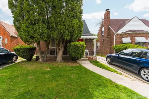 9230 Hartwell St, Detroit, MI 48228