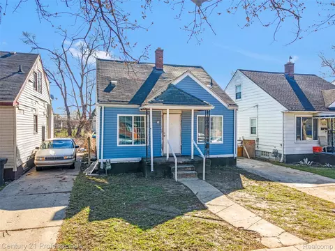 8040 Plainview Ave, Detroit, MI 48228