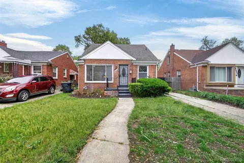 19490 Ilene St, Detroit, MI 48221