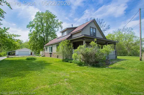 2165 Michigan Rd, Port Huron, MI 48060