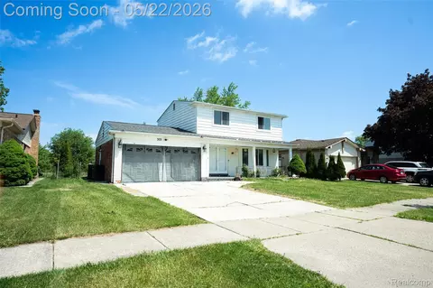 3131 Elmcrest Rd, Sterling Heights, MI 48310