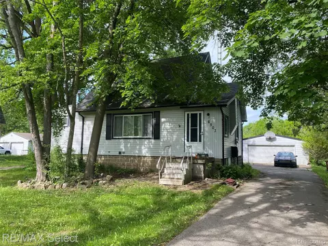 6503 Harvard Ave, Mount Morris, MI 48458