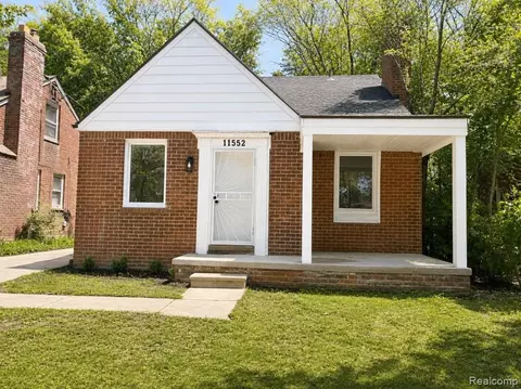 11552 Nottingham Rd, Detroit, MI 48224