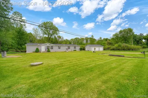 7001 Sweezy Lake Rd, Brooklyn, MI 49230