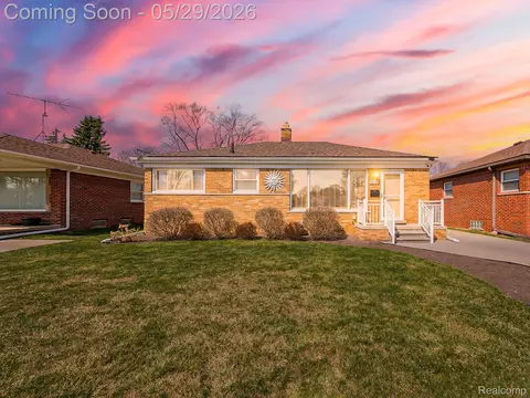 8634 Allen Rd, Allen Park, MI 48101