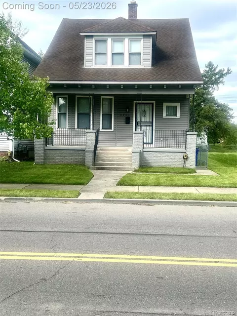 5931 N Mcclellan St E, Detroit, MI 48213