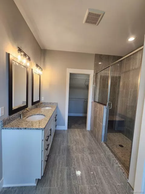 Bath - 001 Leith St, Brighton, MI 48116 photo 1 of 7