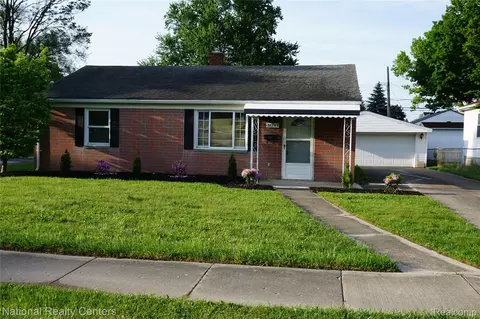 31743 Rush St, Garden City, MI 48135