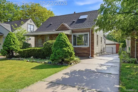 3329 Detroit St, Dearborn, MI 48124