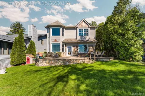 9350 Silverside, Green Oak, MI 48178