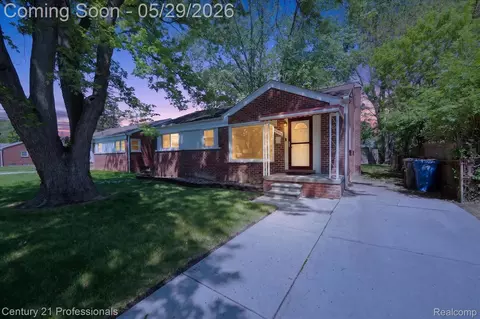 28688 Emerson St, Inkster, MI 48141