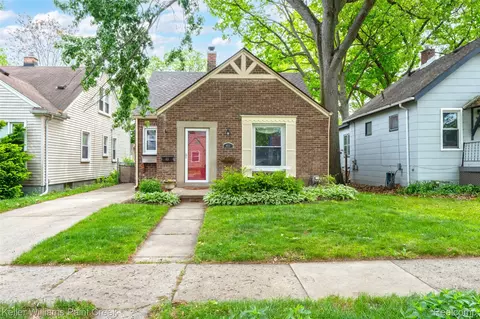 411 W Chesterfield St W, Ferndale, MI 48220