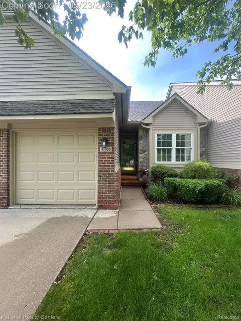 41835 Primrose Dr, Novi, MI 48377