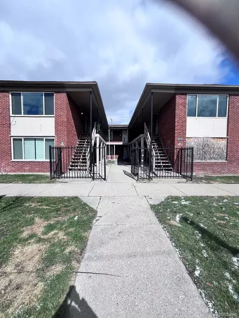 10400 Whittier St, Detroit, MI 48224