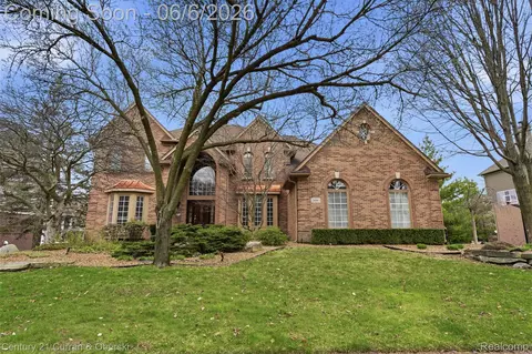 24081 Wintergreen, Novi, MI 48374