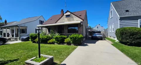 14716 Eureka Rd, Southgate, MI 48195