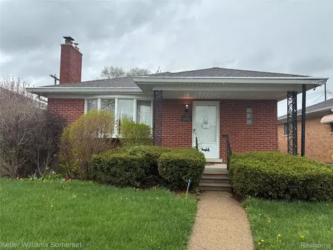 18031 Mott Ave, Eastpointe, MI 48021
