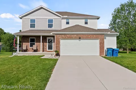 6102 Weyerbacher Dr, Mundy, MI 48473