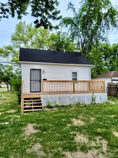 8601 Vaughan St, Detroit, MI 48228