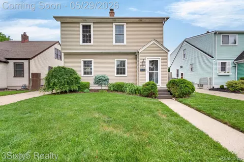 1441 19th St, Wyandotte, MI 48192