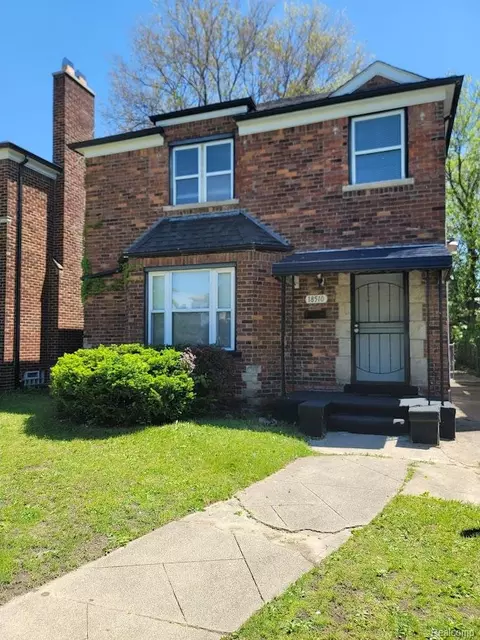 18510 Hartwell St, Detroit, MI 48235