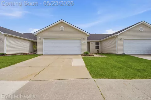 238 Quail Dr, Capac, MI 48014