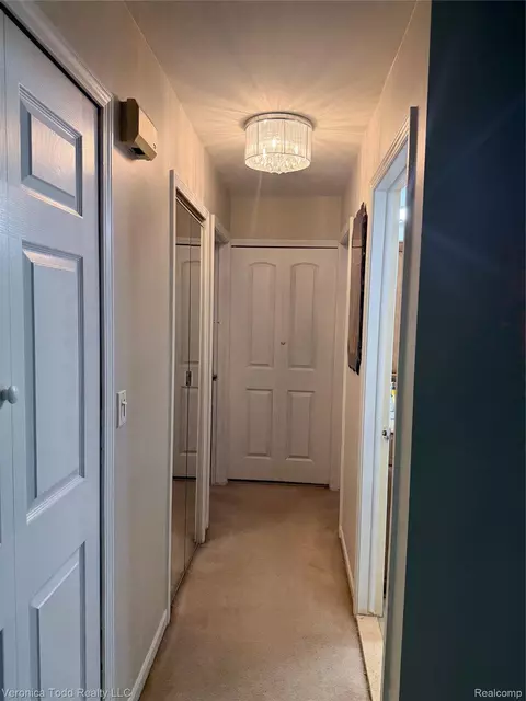 Entry Way - 2994 Roundtree Dr, Troy, MI 48083 photo 1 of 1