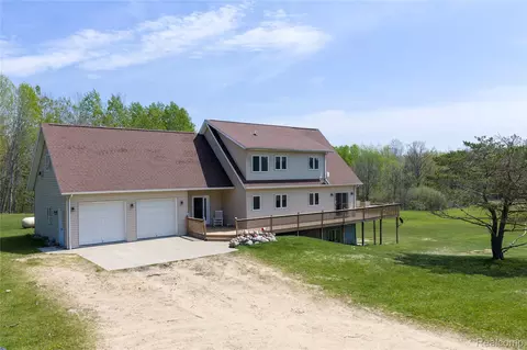 4180 Sage Lake Rd, Hill, MI 48635