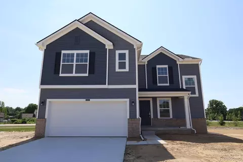 34494 Sandpiper Ct, Chesterfield, MI 48047