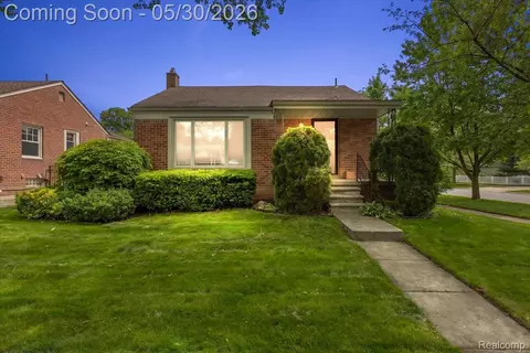 1493 E Melton Rd, Birmingham, MI 48009