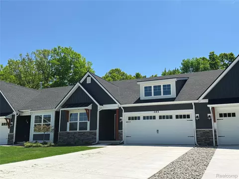 283 Canyon Creek Ct #30, Marion, MI 48843