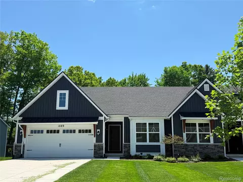 1089 Camellia Cir #31, Marion, MI 48843