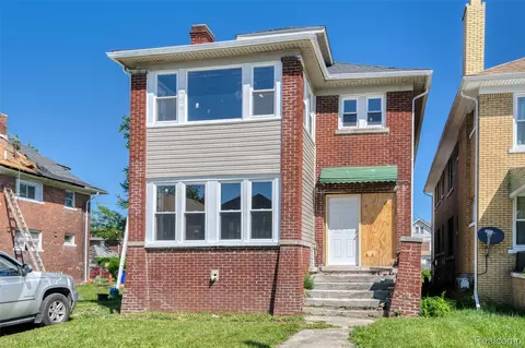 1976 Clairmount St, Detroit, MI 48206