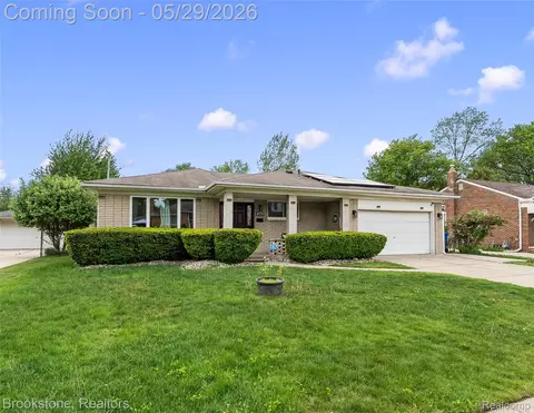 6921 Robindale Ave, Dearborn Heights, MI 48127