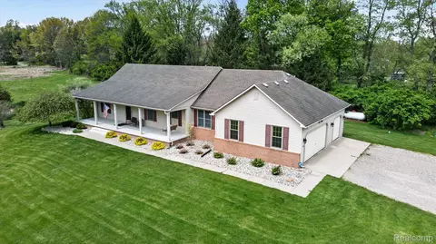 7659 Clyde Rd, Oceola, MI 48430