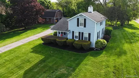 3170 Franklin Rd, Bloomfield Hills, MI 48302
