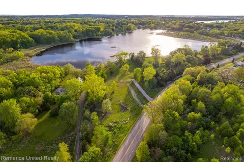 Vl Lots 17 And 18 Golf Club, Oceola, MI 48843