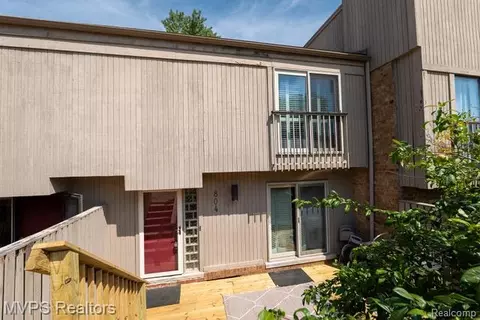 804 S Oak Brook Ridge Dr #149, Rochester Hills, MI 48307