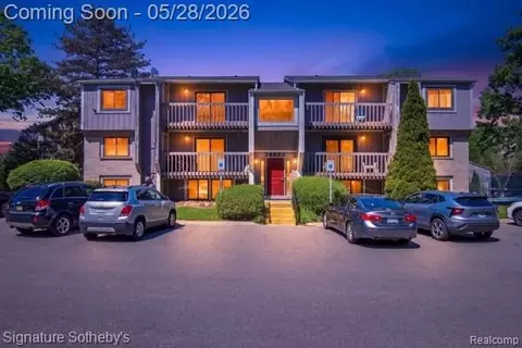 29850 W 12 Mile Rd #512, Farmington Hills, MI 48334