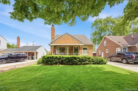 1304 N Vernon St, Dearborn, MI 48128