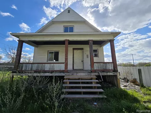 611 S 4th Ave, Saginaw, MI 48607