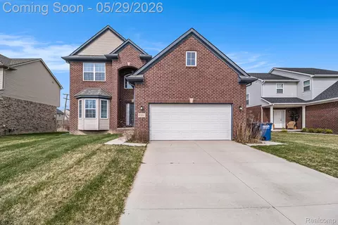 8301 Berwick Dr, Westland, MI 48185