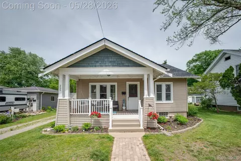 255 Ideal St, Milan, MI 48160