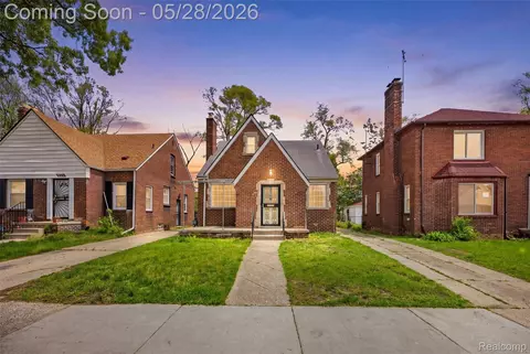16510 Lesure St, Detroit, MI 48235